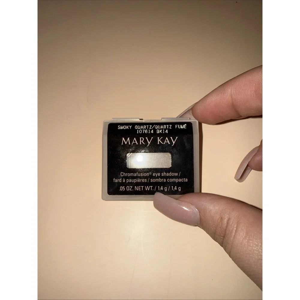 Mary Kay‎ Chromafusion Eye Shadow Color Smoky Quartz 2020 NWOB Italy